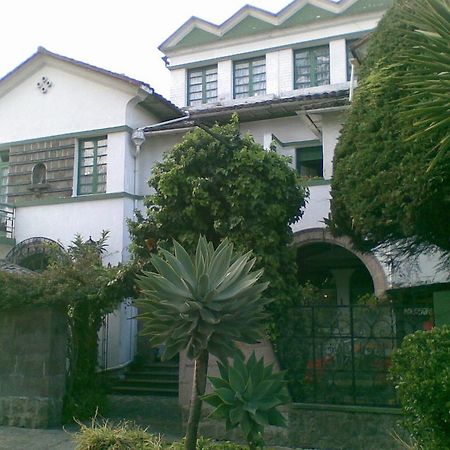 Hotel Los Alpes Quito Dış mekan fotoğraf