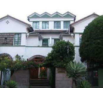 Hotel Los Alpes Quito Dış mekan fotoğraf