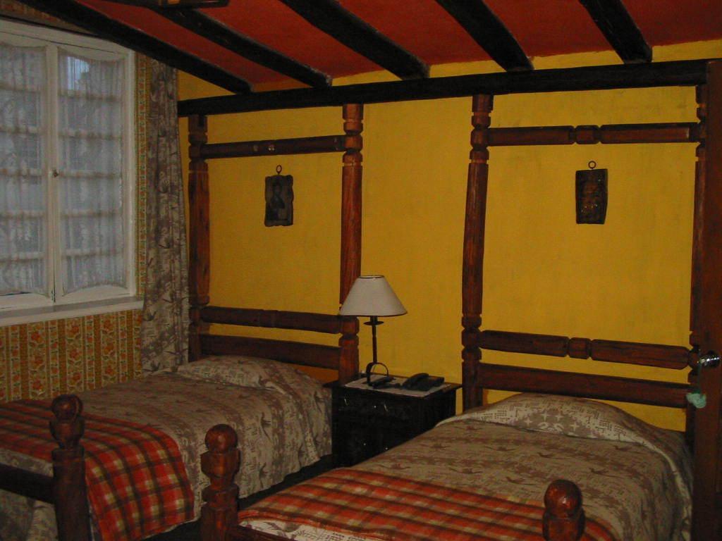 Hotel Los Alpes Quito Dış mekan fotoğraf